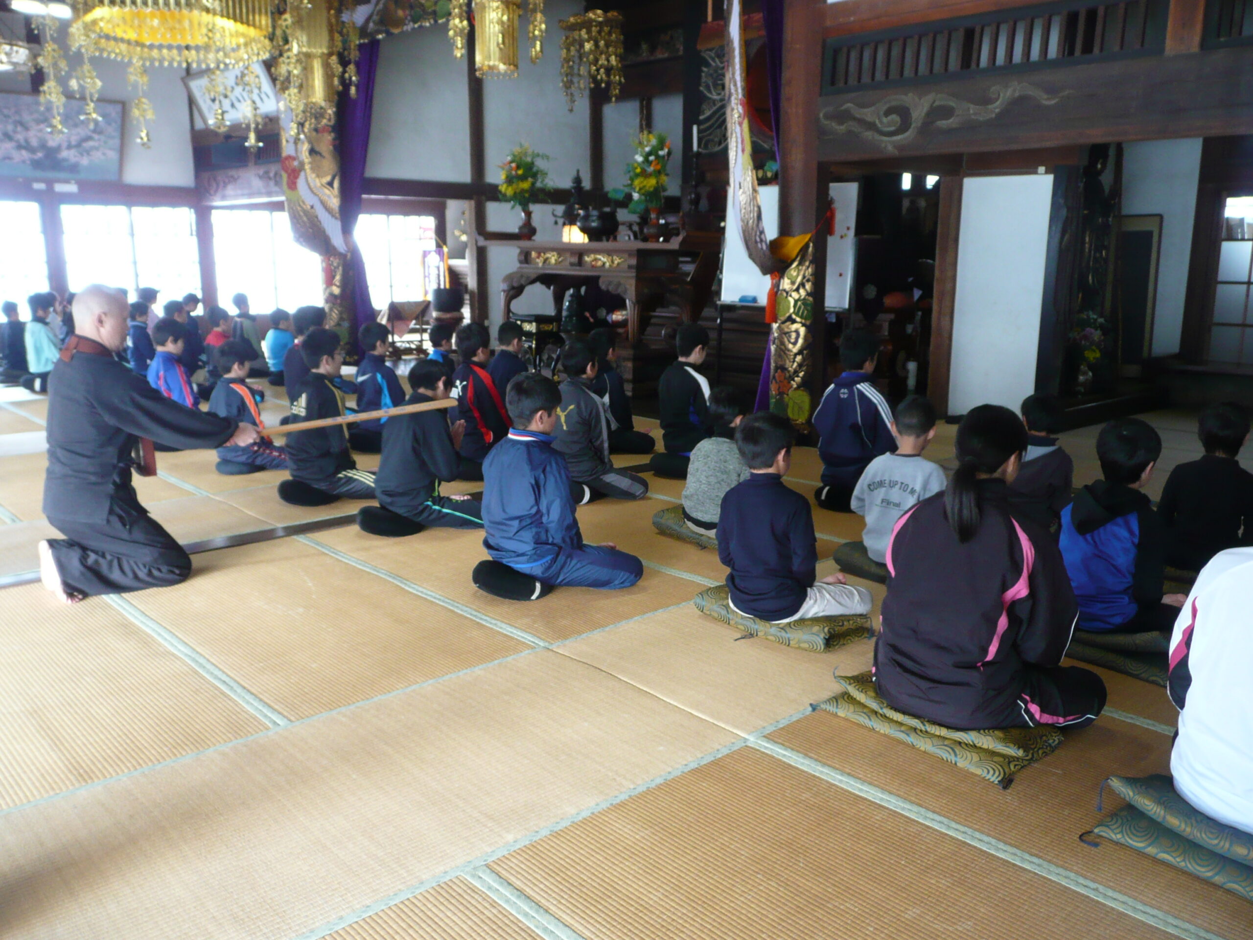 大洞山雲林寺にて行われた坐禅会