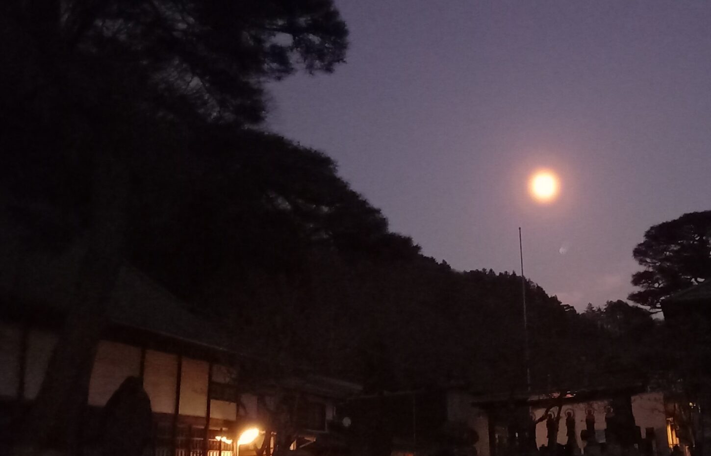 3月6日　夜景　雲林寺