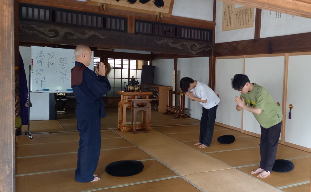 坐禅会　雲林寺　長野原