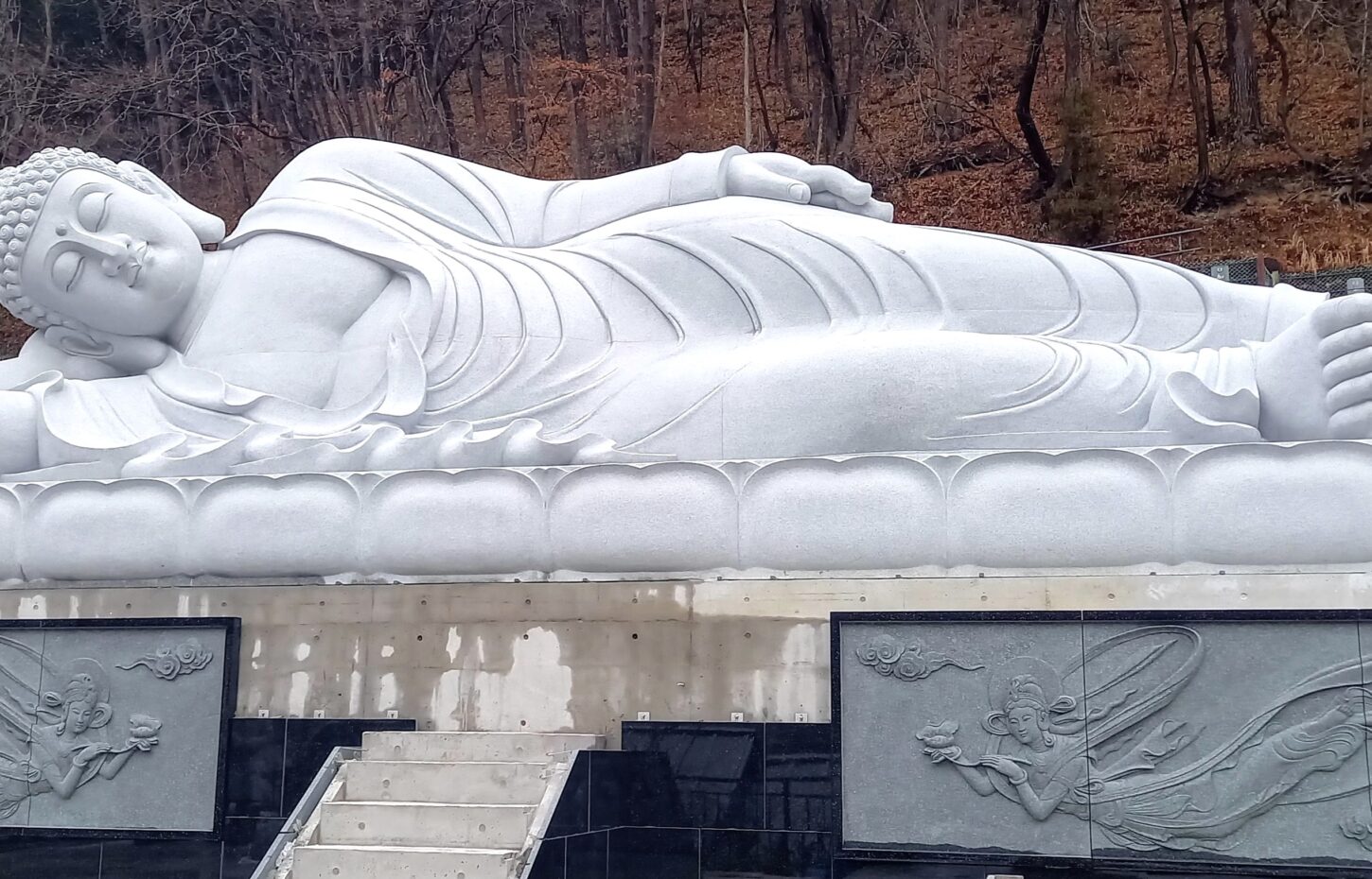 寝釈迦　雲林寺　長野原　群馬県