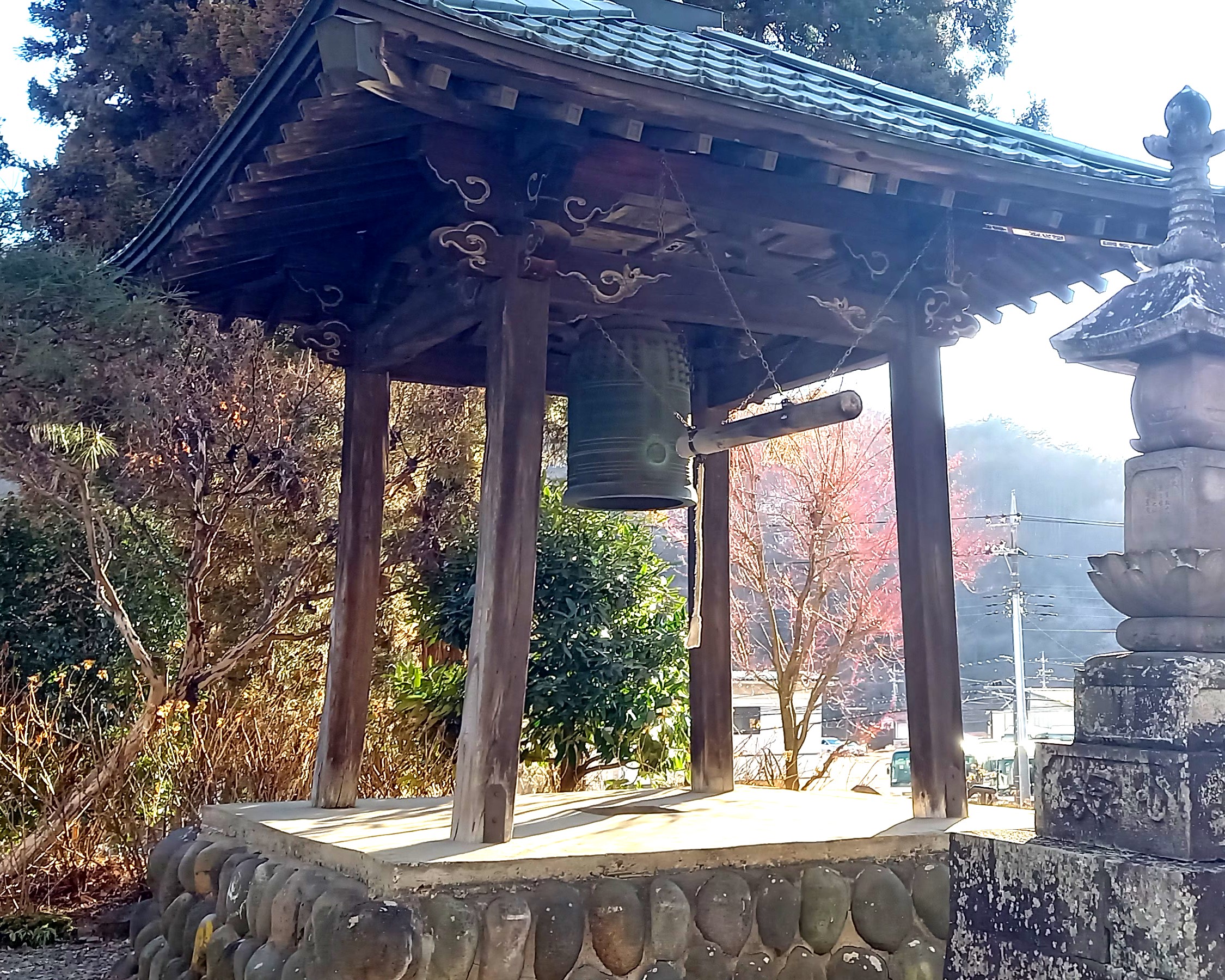 雲林寺の鐘楼堂（しょうろうどう） – 草津温泉の寄り道｜坐禅で自分と