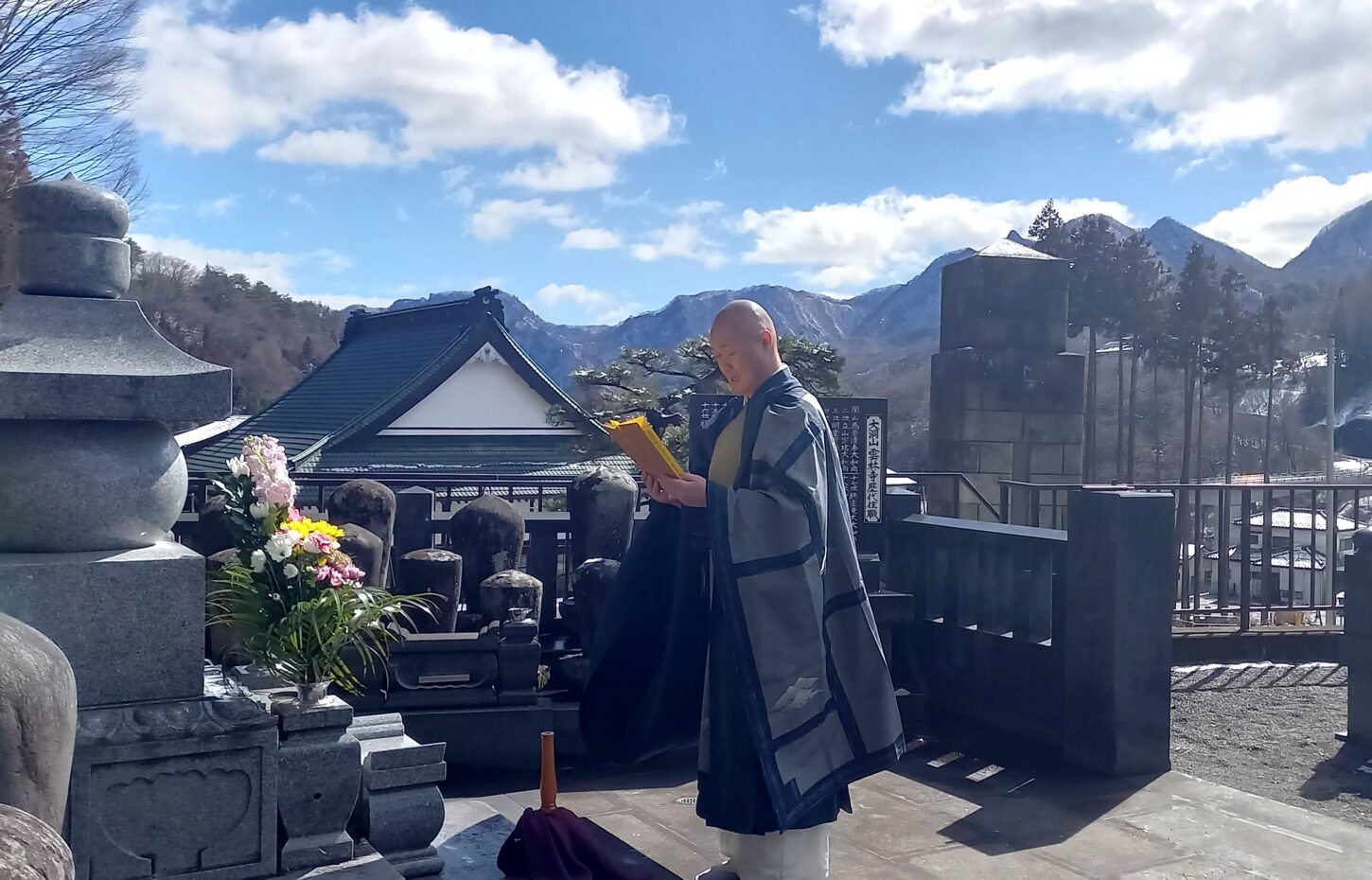 雲林寺0279－82－2201　群馬県吾妻郡長野原町長野原73