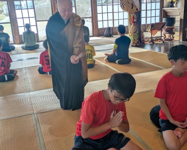 群馬県吾妻郡長野原町長野原73　雲林寺0279－82－2201