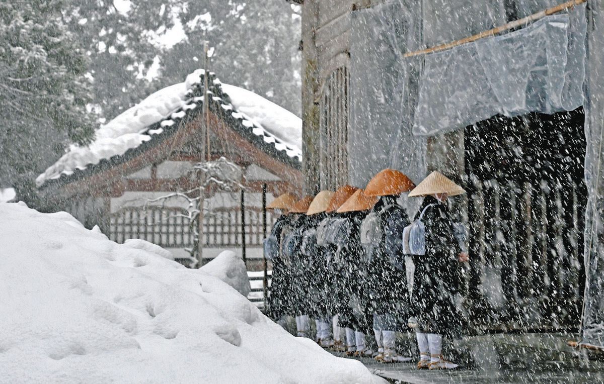 群馬県吾妻郡長野原町長野原73　雲林寺0279－82－2201