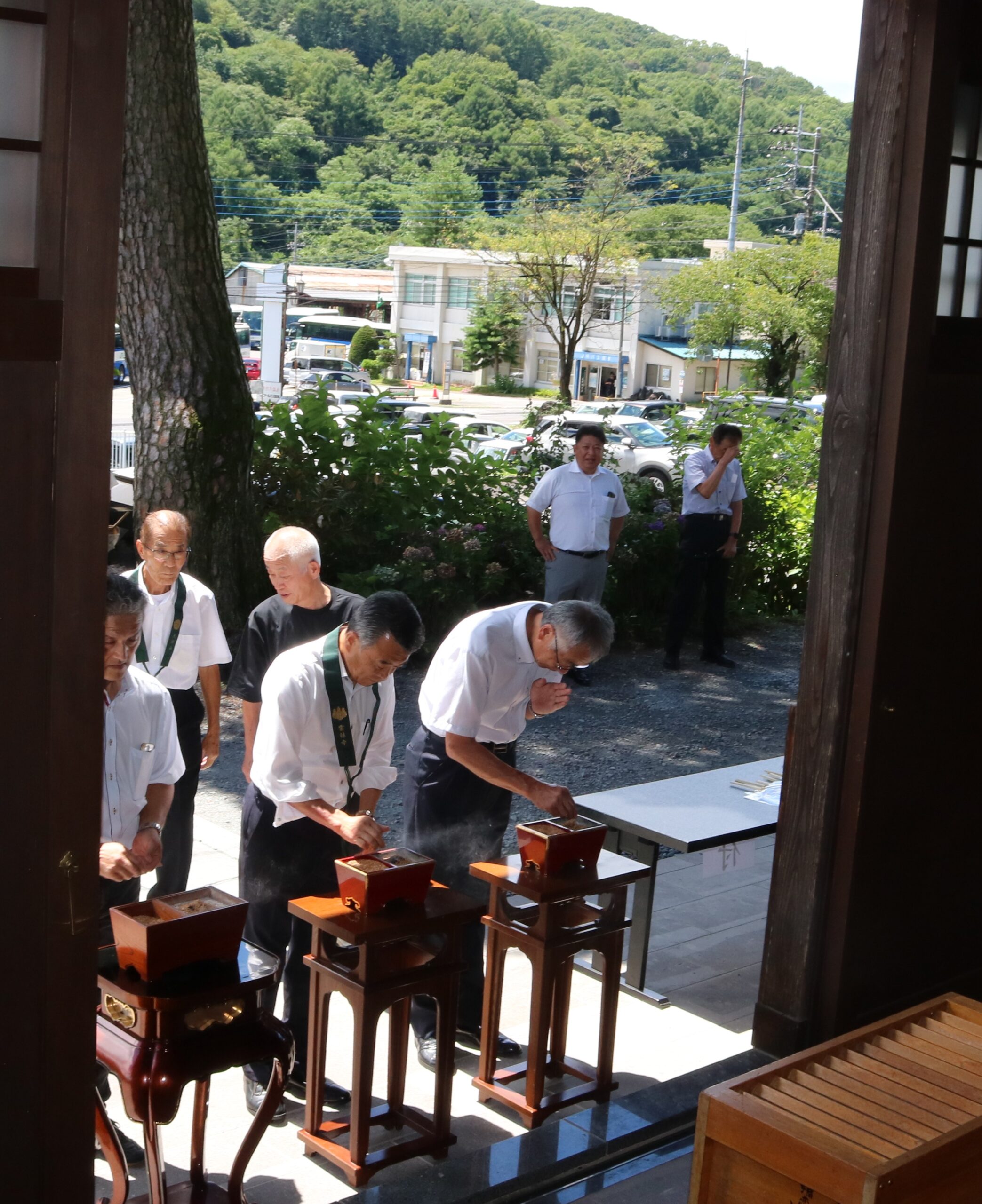 群馬県吾妻郡長野原町長野原73 雲林寺0279-82-2201