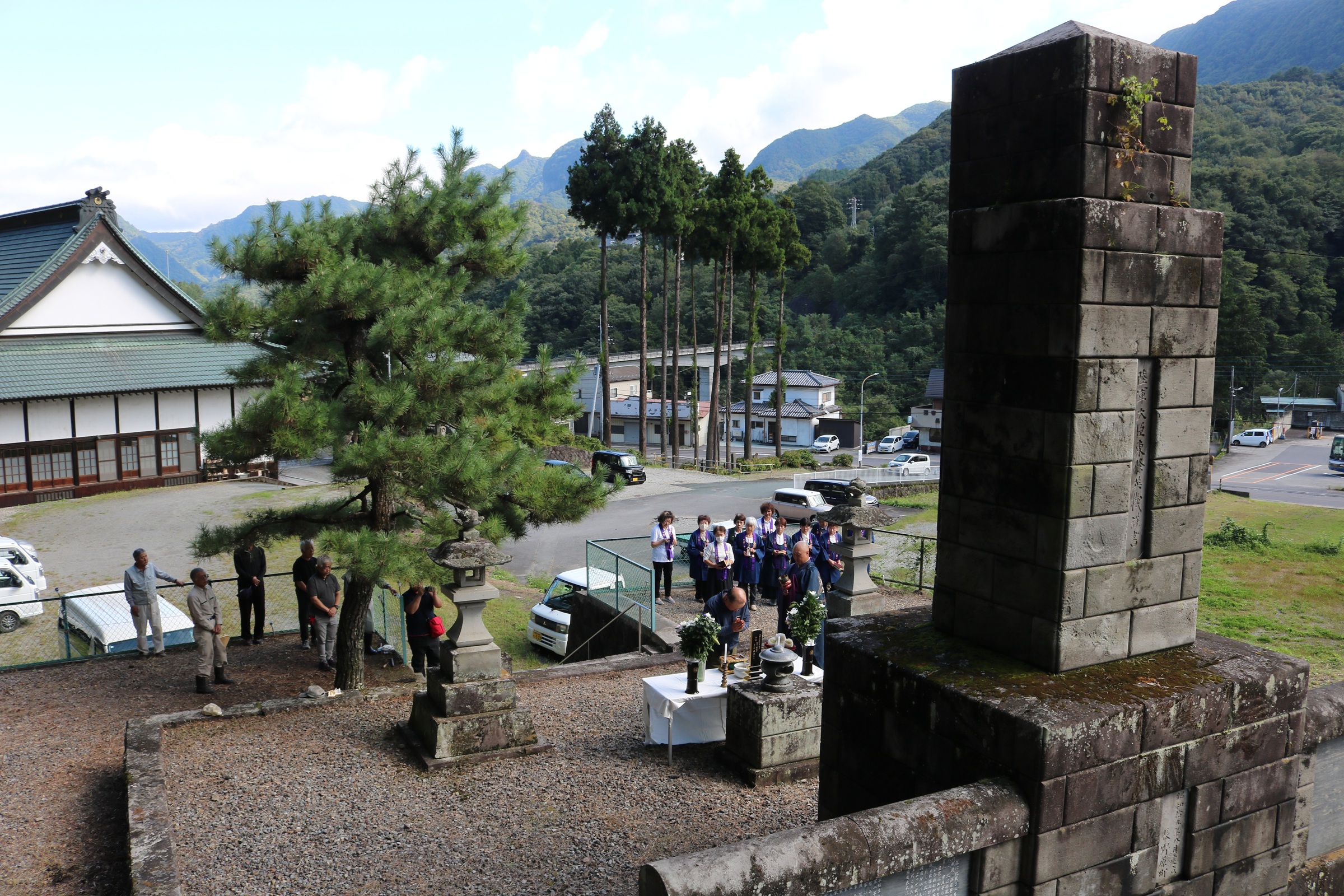 群馬県吾妻郡長野原町長野原73　雲林寺0279－82－2201